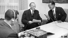 Konrad Adenauer und DW-Redakteur Hans Wendt Archivbild 1963