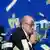 Schweiz, Sepp Blatter wird mit Geldscheinen beworfen