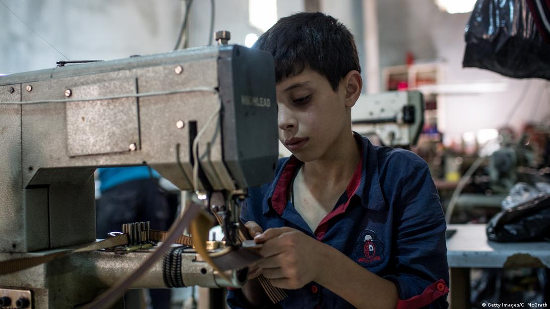 Türkei | Syrische Flüchtlingskinder arbeiten in einer Textilfabrik in Gaziantep