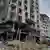 Жилой дом в Шевченковском районе Киева после ракетного обстрела со стороны войск РФ, 28 апреля