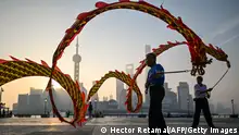 BdTD China | Drachenwirbler im Sonnenaufgang in Shanghai