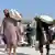 Afghanistan, Kandahar | Ausgabe von World Food Programme Hilfsgütern