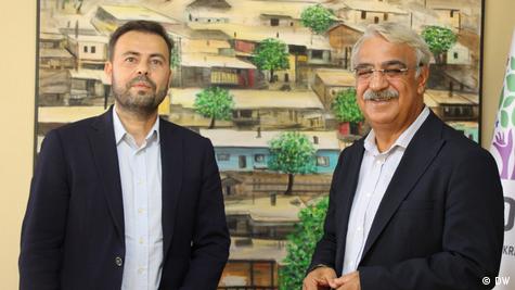 DW Türkçe muhabiri Eray Görgülü ve HDP Eş Genel Başkanı Mithat Sancar