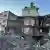 Kahramanmaraş depremlerinde ağır tahribata uğrayan Adıyaman'da, tamamen kullanılamaz hale gelmiş olan bir bina