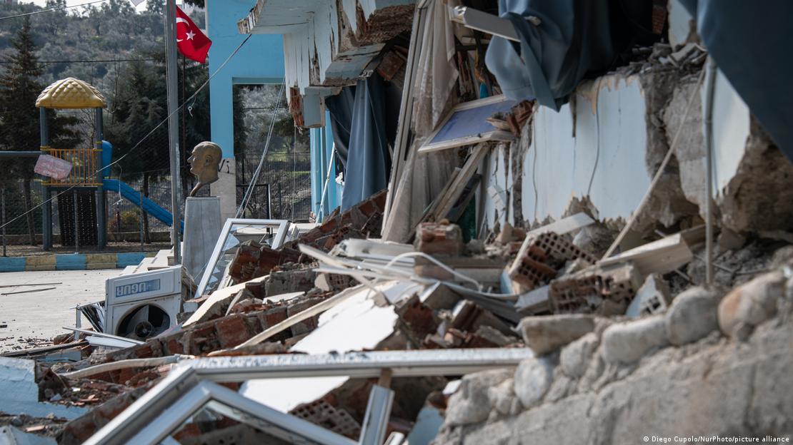 Türkei | Eingestürzte Schulen im Erdbebengebiet - Antakya
