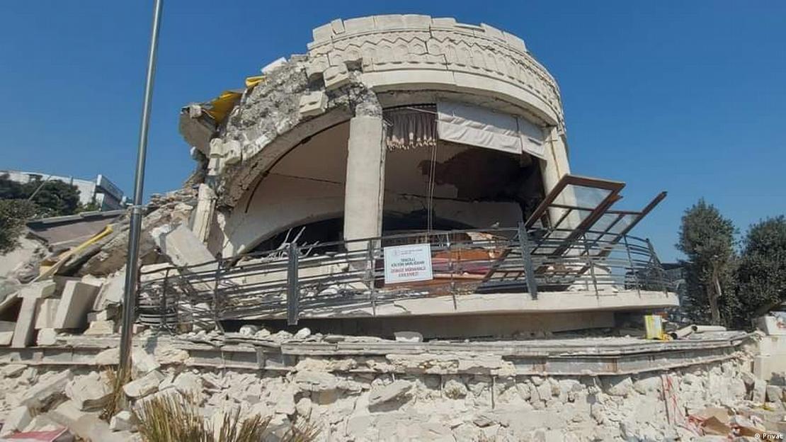 Hatay'ın tarihi Habib-i Neccar Camii'de büyük hasar gördü