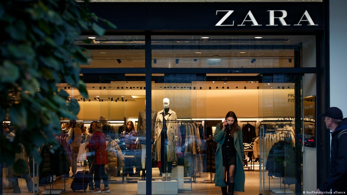 Pek çok ülkede mağazalar zincileri bulunan moda devi Zara da suçlamalarla karşı karşıya kalan şirketlerden.
