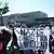 متظاهرون أمام المحكمة دعما لـ "لينا أي" المتهمة بتأسيس منظمة إجرامية - دريسدن في 31 مايو/ أيار 2023